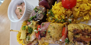Les brochettes de l'été du restaurant Le Méditerranée à Perpignan 