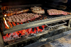 Au Viandard Perpignan • Restaurant spécialisé dans les viandes cuites au feu de bois
