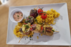 Le Méditerranée Perpignan • Restaurant, Bar, Brasserie • Brochette de l'été